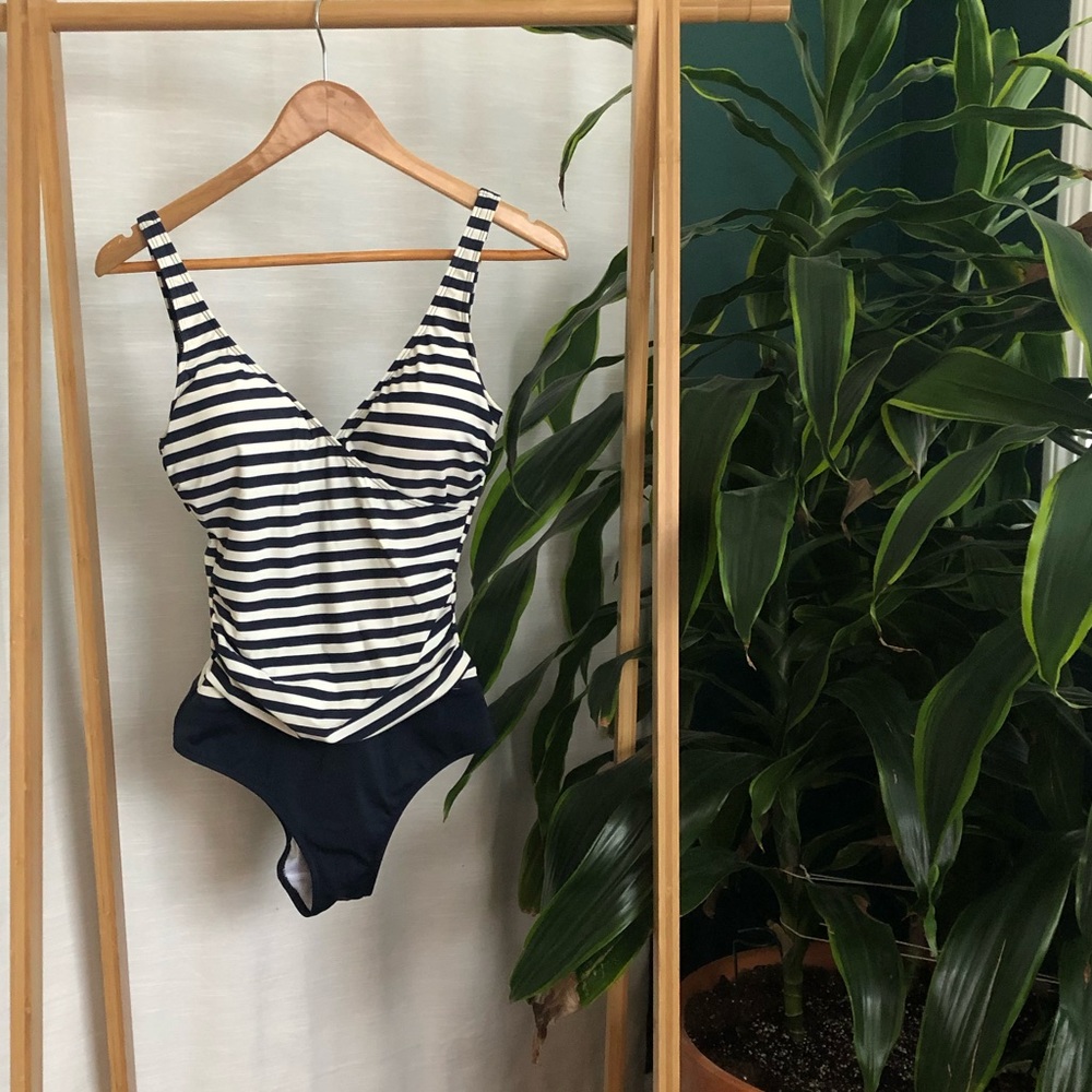 Boden One Piece Swimsuit 🏊‍♀️
